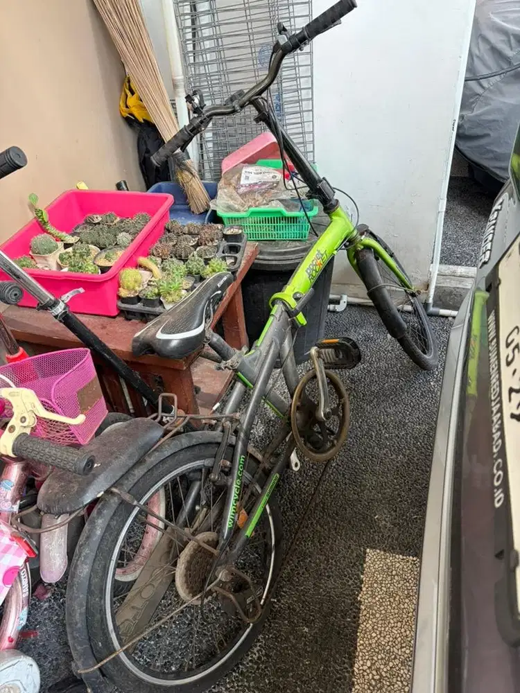 Sepeda Lipat bekas