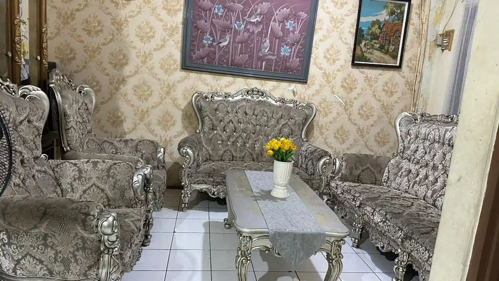 Sofa 3211 + 2 nakas dan 1 meja
