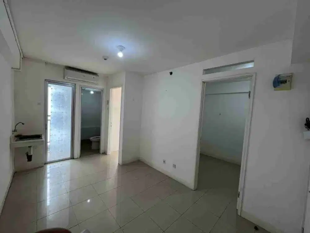 Sewa 2BR Hook kosongan apartemen Bassura City tower C