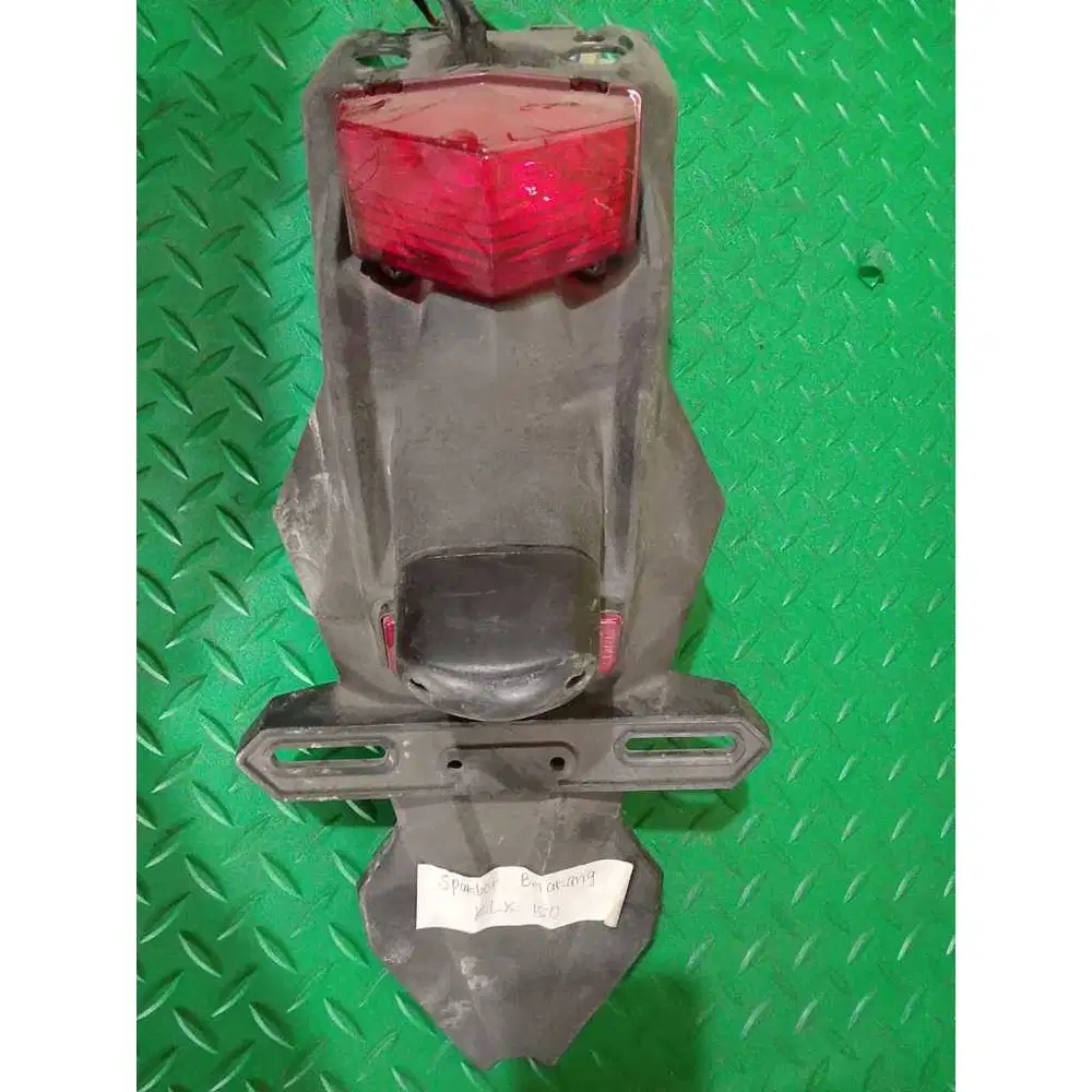 Spakbor Belakang Kawasaki KLX Copotan