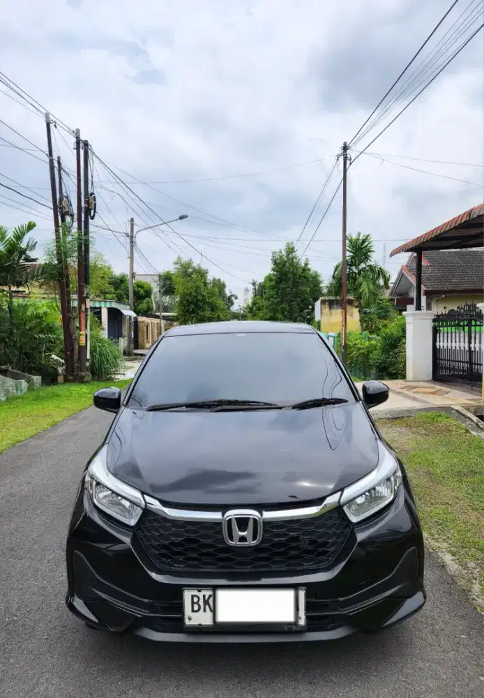 Honda Brio E CVT 1.2 Tahun 2023/2024