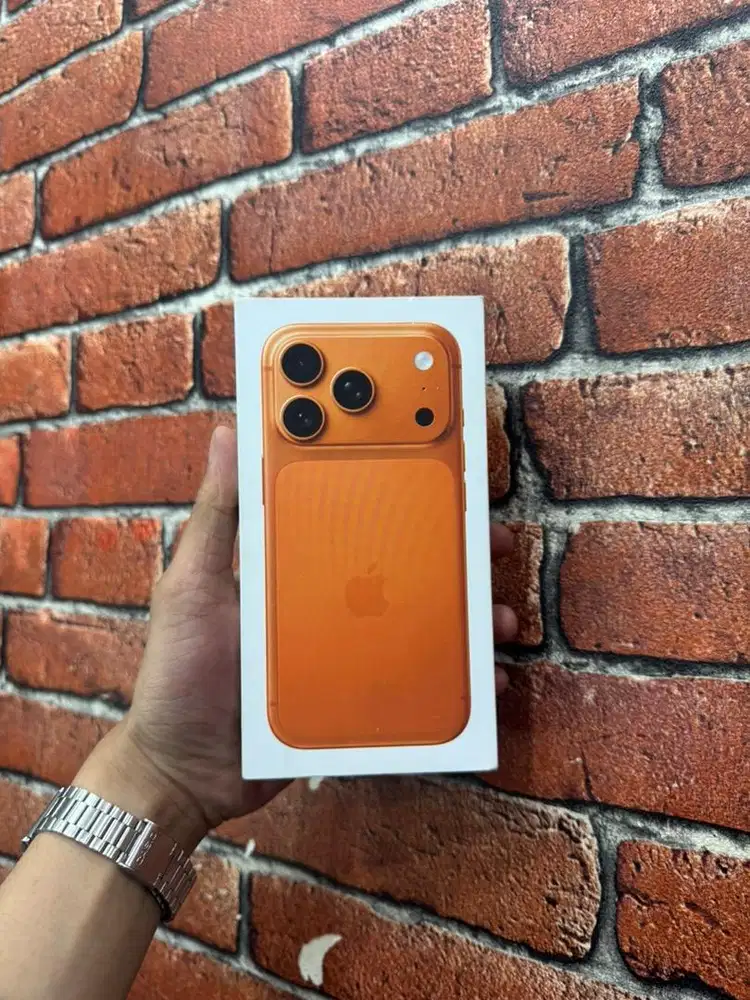 iphone 17 pro 256 Cosmic new
