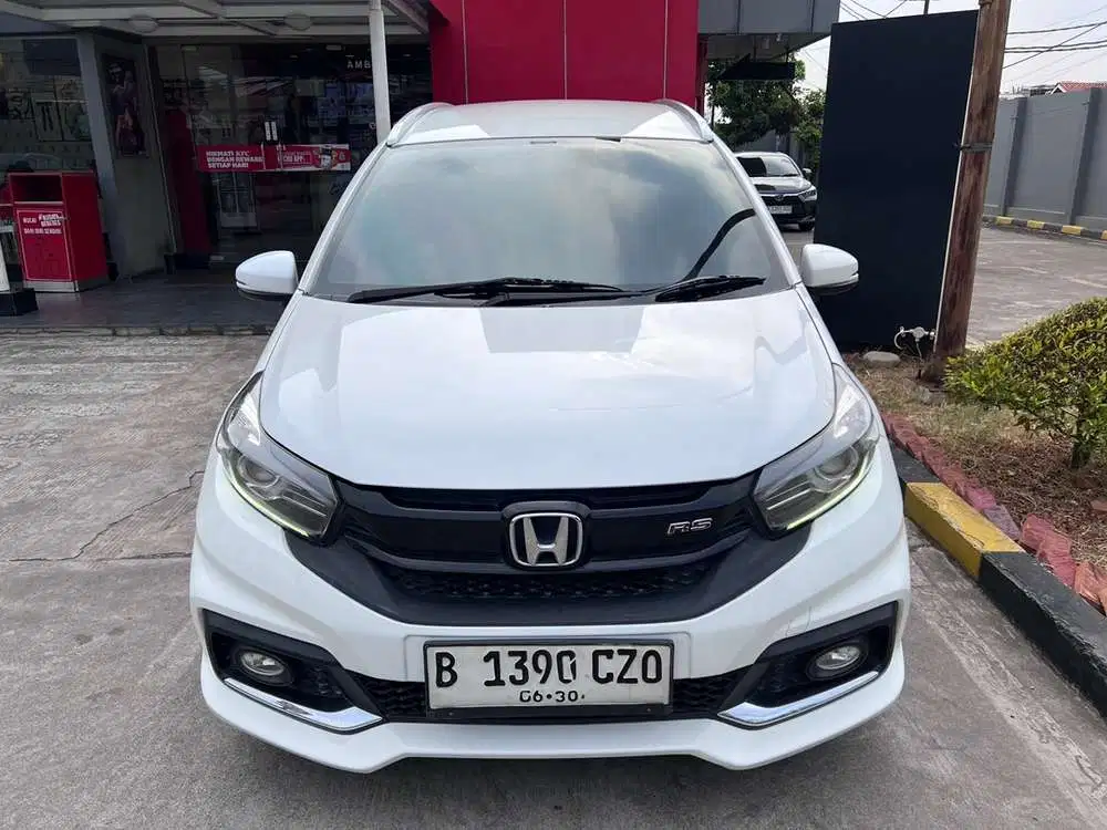 Dijual Honda Mobilio RS CVT 2020 (Tipe Tertinggi dan LOW KM)