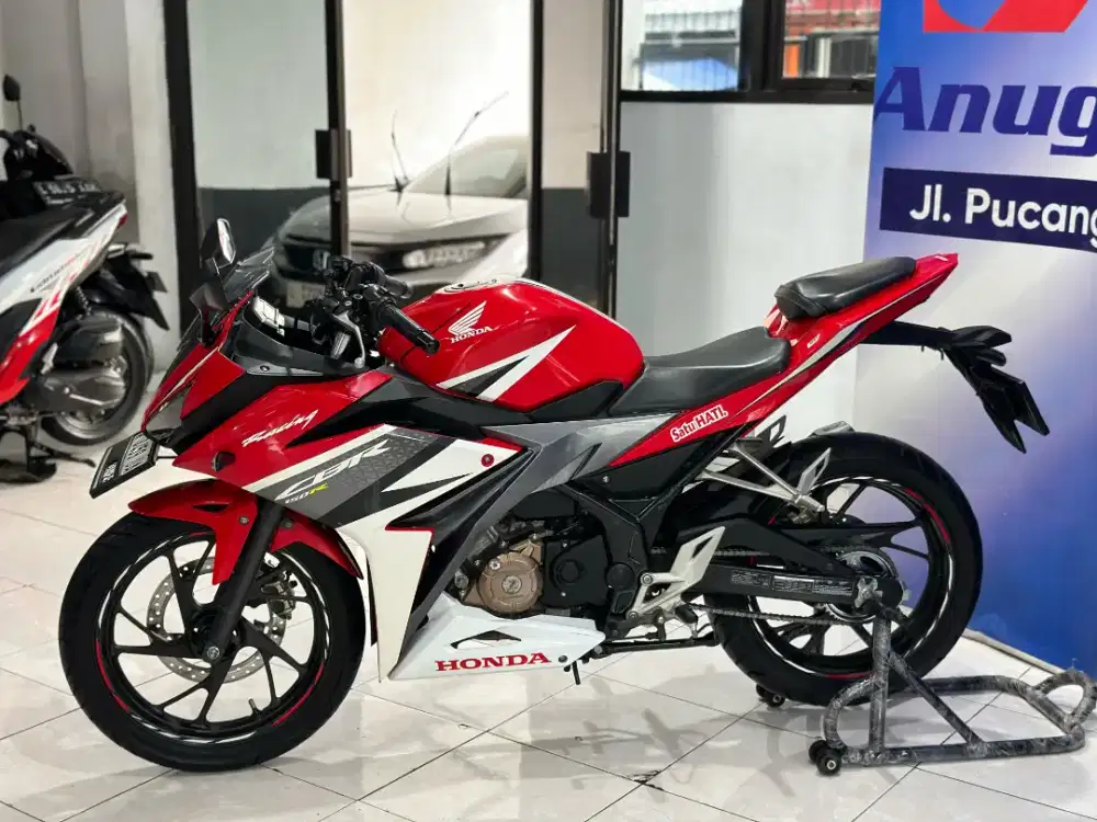 Honda Cbr 150cc Thn' 2017 Anugerah Motor Pucang