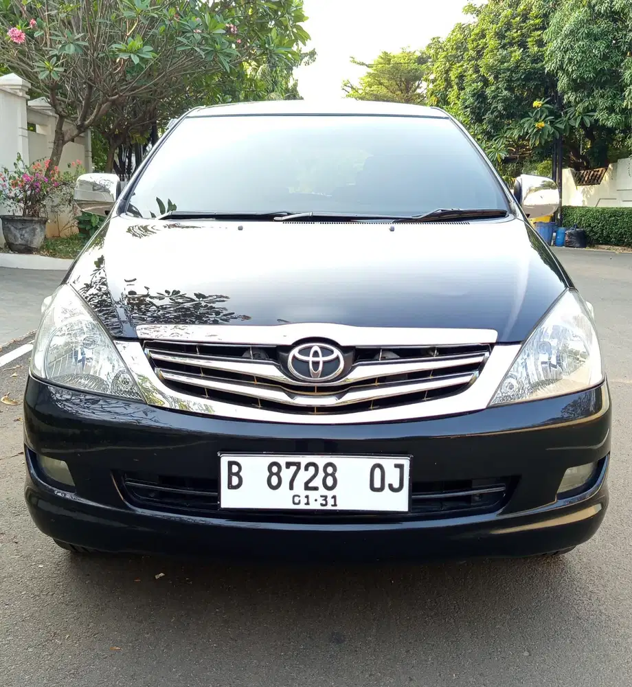 Toyota Kijang Innova 2.0 G AT Bensin 2005 up 2010 Hitam Istimewa Skali