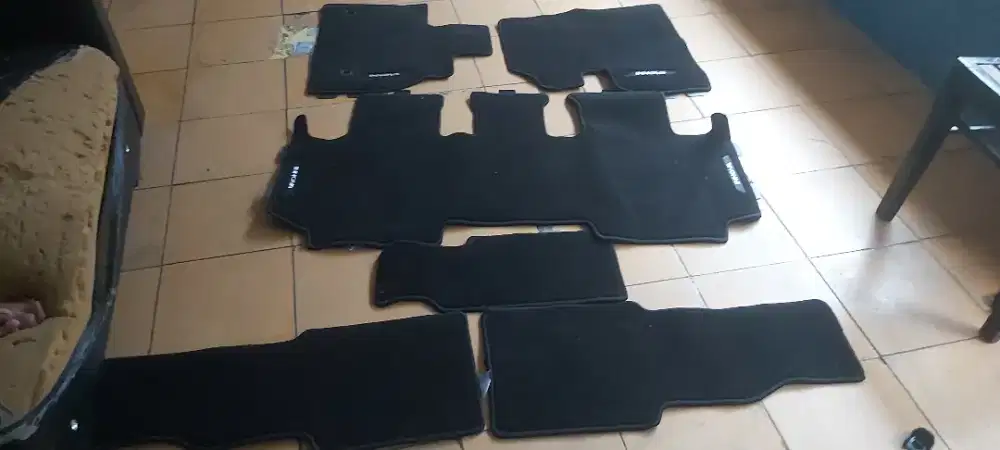 Karpet inova zenix