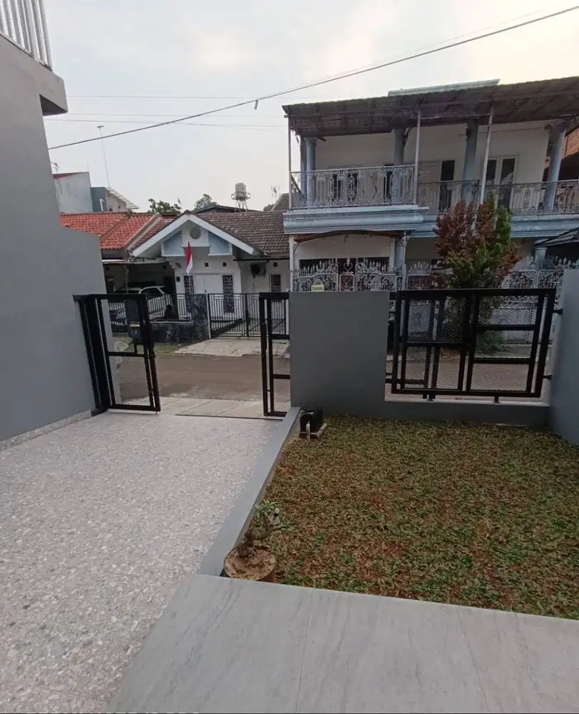 Jual Rumah Baru 2 Tingkat Lingkungan Nyaman BSD tangerang selatan