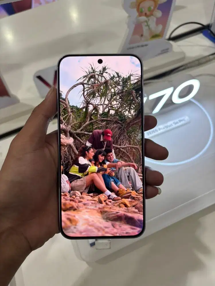 Vivo V70 FE 7000mAh