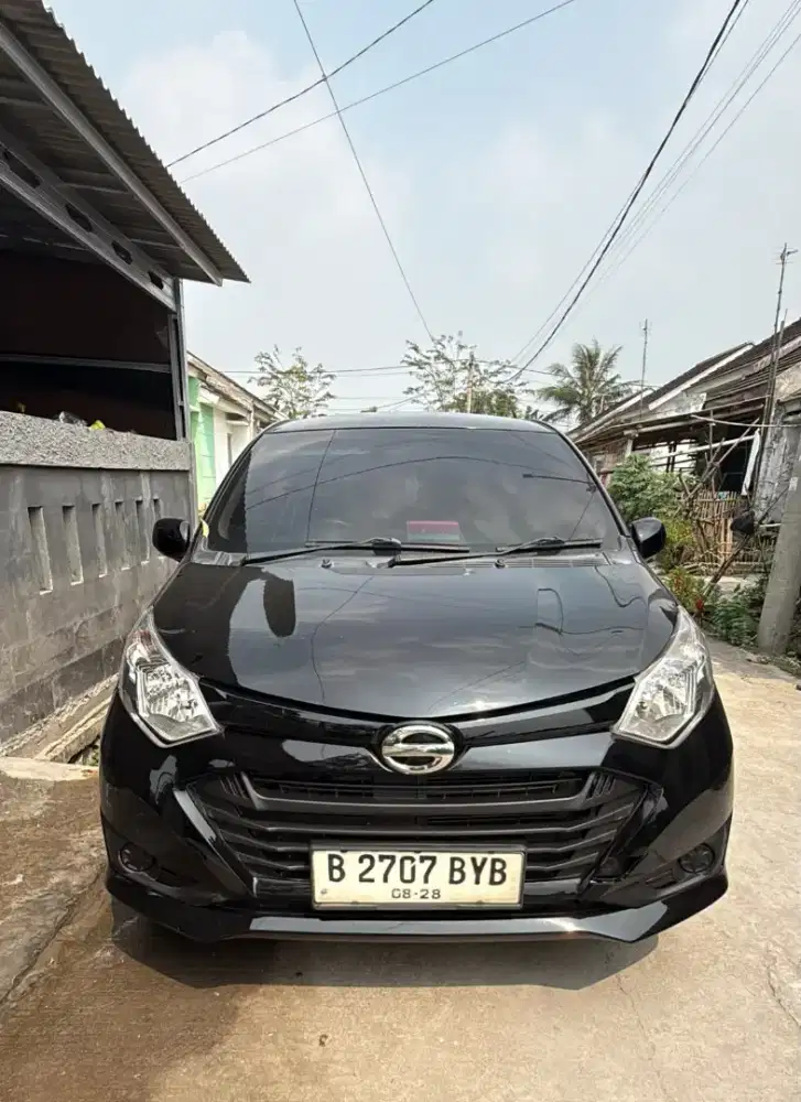 Daihatsu Sigra Tipe M 2018 Manual Hitam Kondisi Terawat