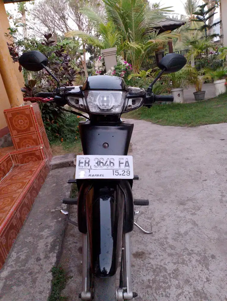 Motor Supra lama
