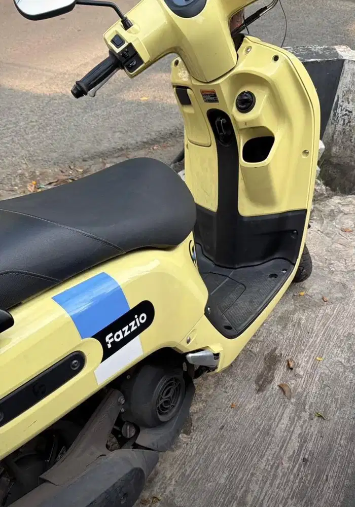 Yamaha fazzio 2024 yelow