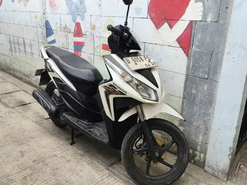 Vario techno 110 putih hitam surat lengkap pajak mati 1 tahun