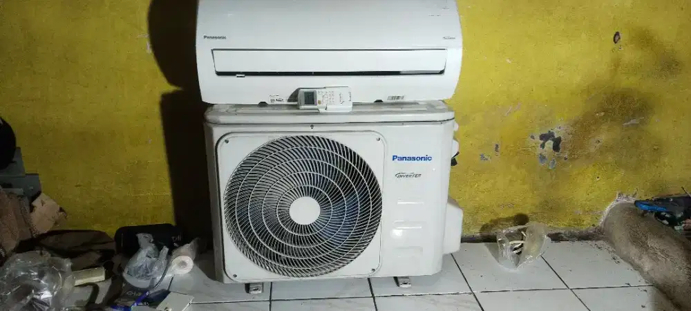Ac panasonic inverter 1pk
