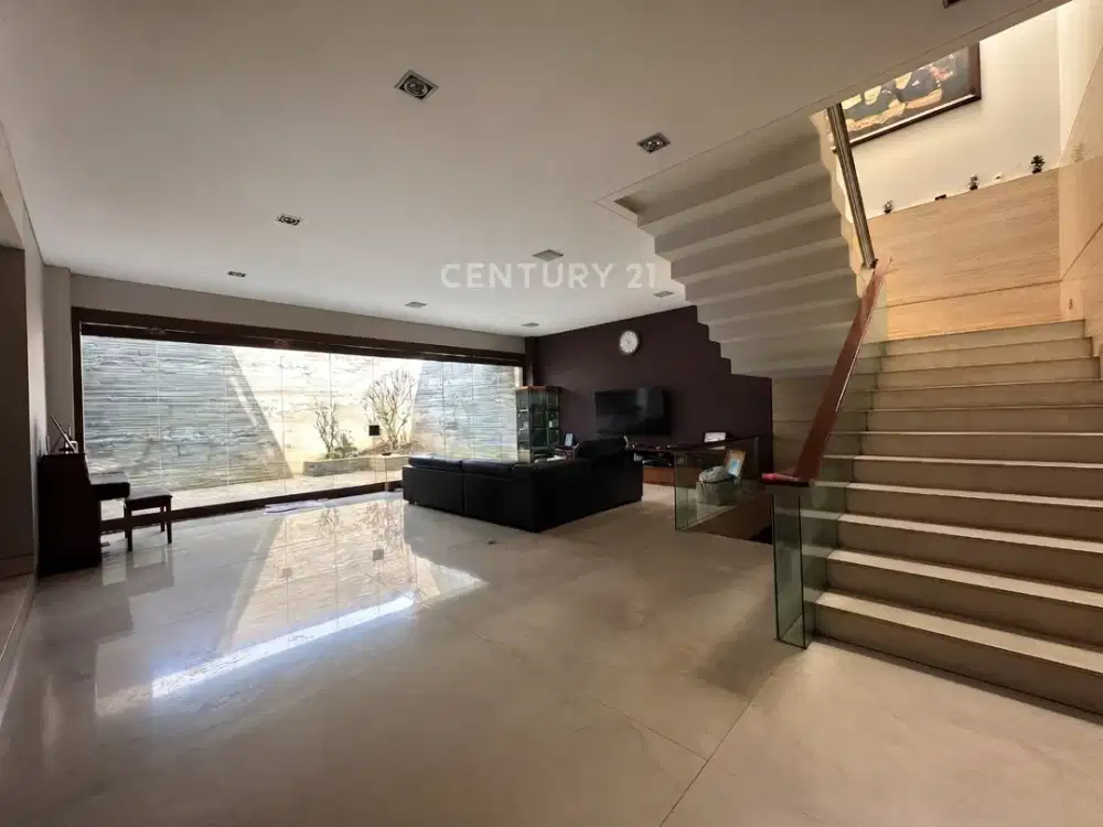 Rumah 4 Lantai Lux Mewah Mainroad Pajajaran Cicendo Pasirkaliki