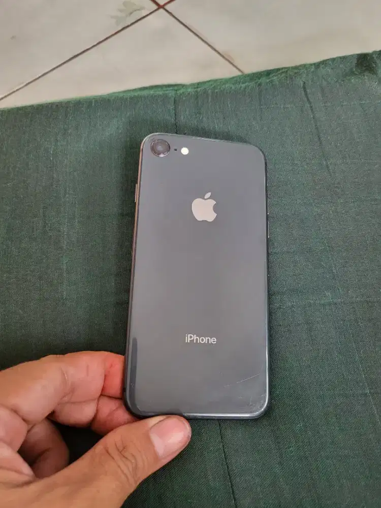 iphone 8. 64Gb mulus bebas kartu