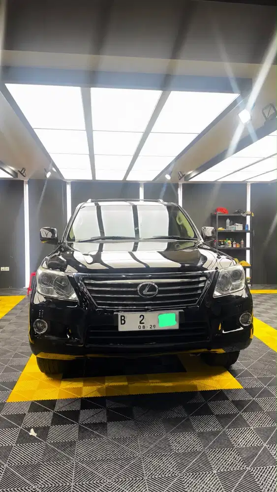 DIJUAL CEPAT LEXUS LX570 TAHUN 2009