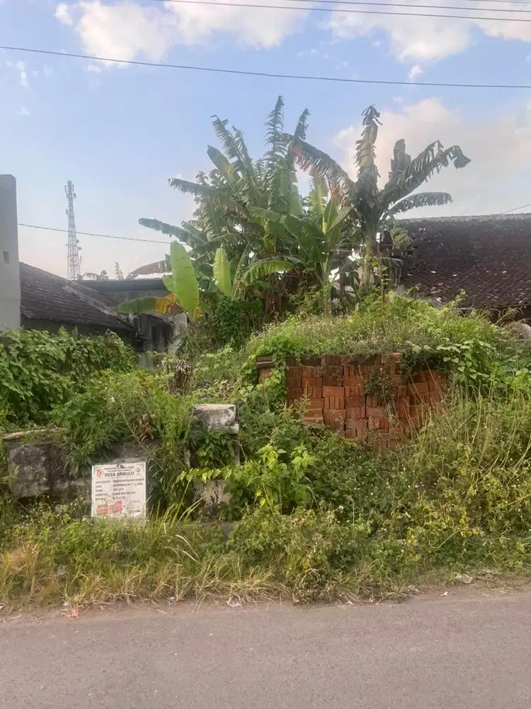 Dijual tanah lokasi strategis tengah kota ambulu