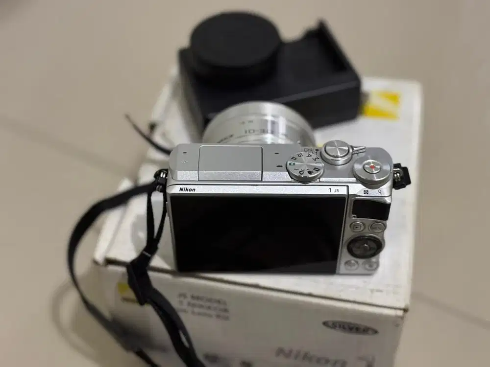 camera nikon j5