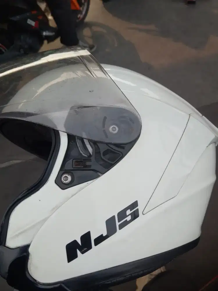 NJS KAIROZ SIZE XL FIT L