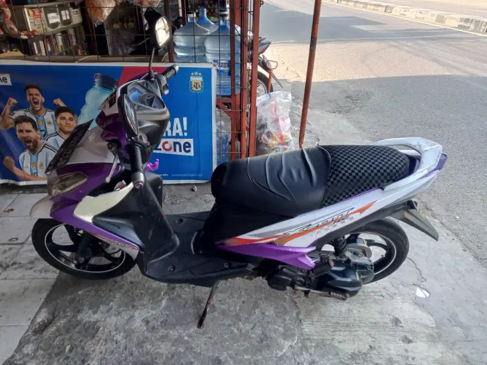Yamaha Xeon RC FI 125