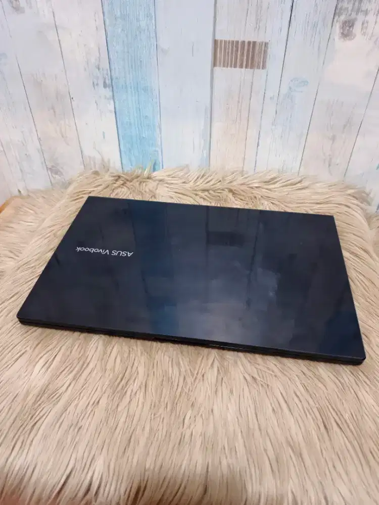 Laptop Desain Slim Asus Vivobook X515EA Core i3 Gen 11 Ram 8 SSD 256