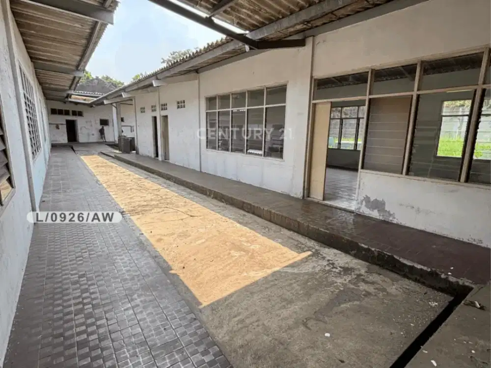 Dijual Tanah Luas Dan Rumah Cocok Untuk Usaha Di Holis Bandung