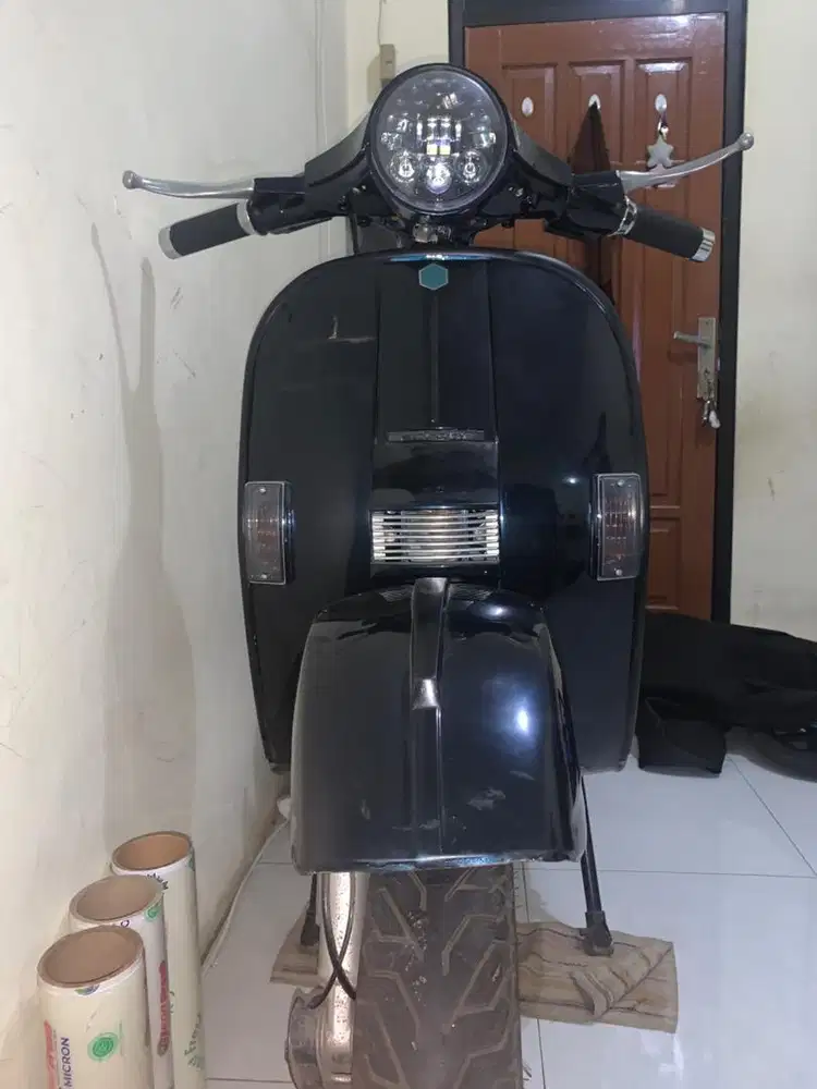 Vespa Exclusif 1
