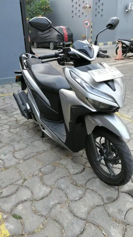 DIJUAL CEPAT HONDA VARIO NEW KYLESS 150 CC OLD  ORIGINAL