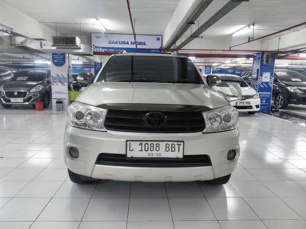 Toyota Fortuner G matic 2010 Diesel