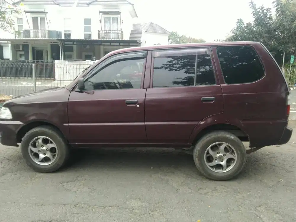 Jual Kijang Kapsul SX 2002