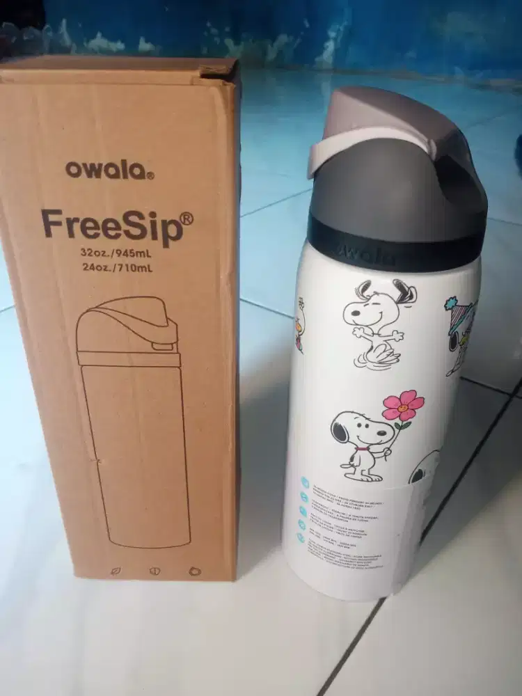 Tumbler Snoppy Owala 945ml oz