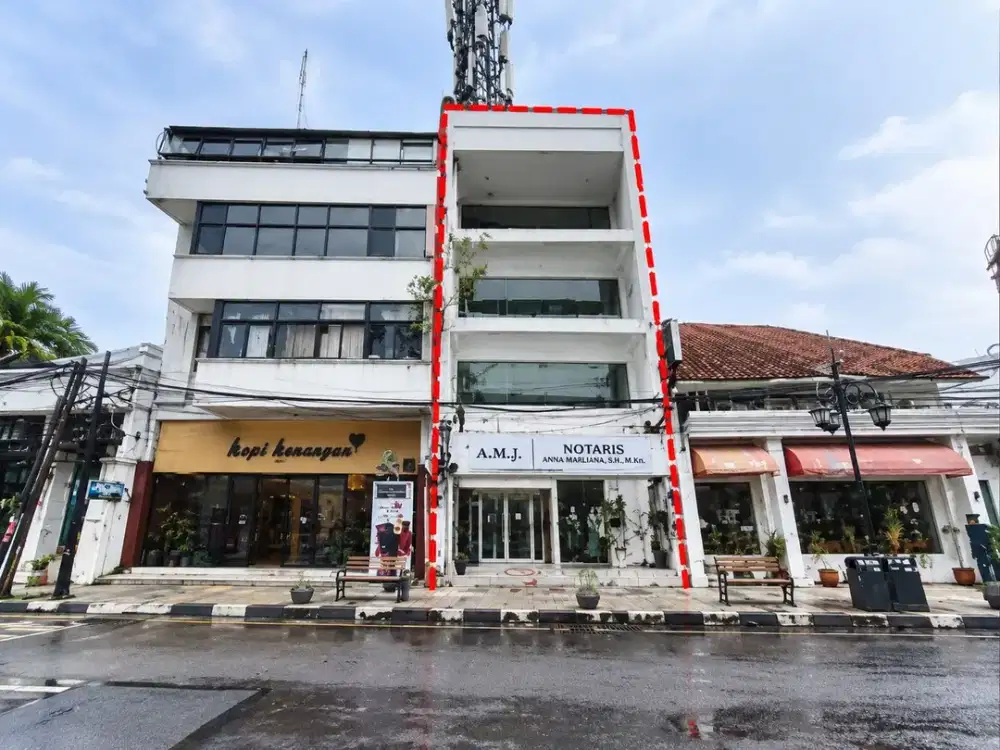 Ruko Strategis Area Ramai Pusat Kota di Braga Bandung