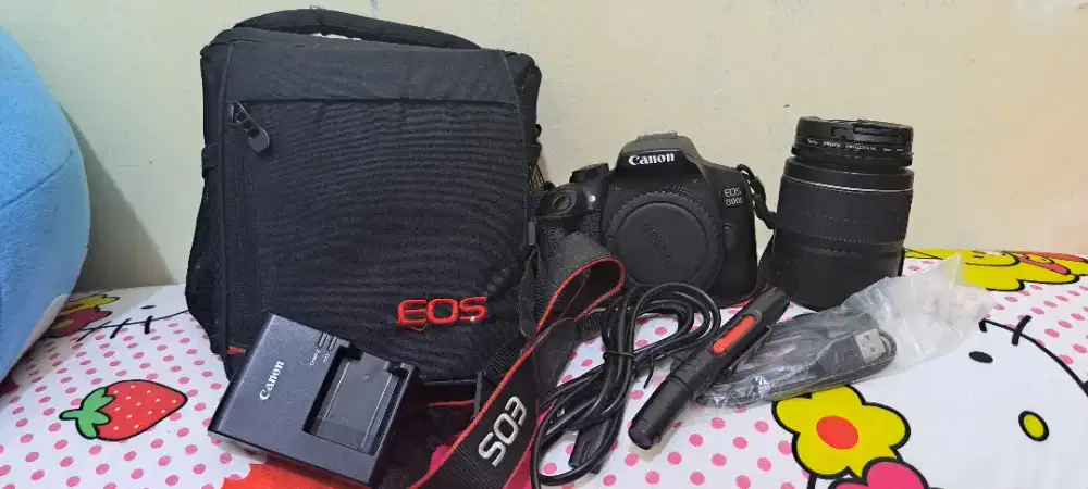 Dijual Kamera Canon Fullset 1300D