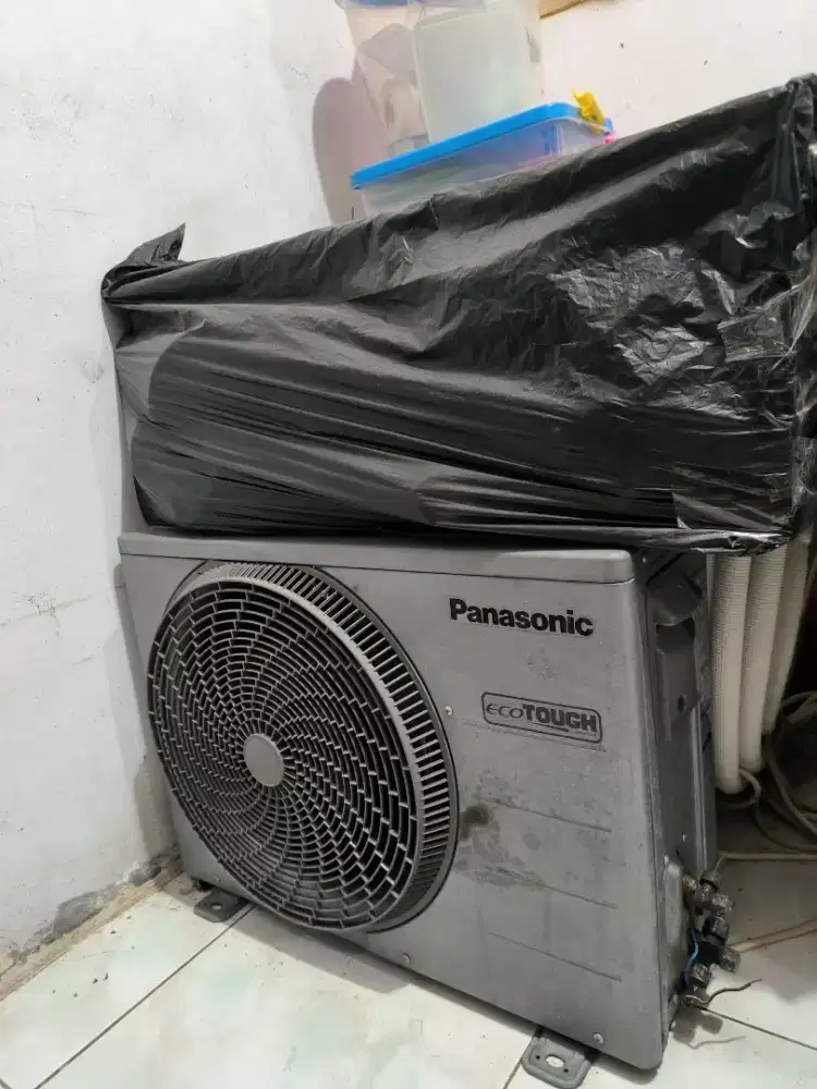 AC Panasonic 1 PK pemakaian baru setahun