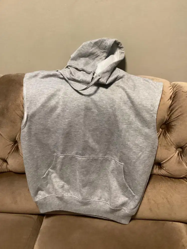 Hoodie lekbong grey preloved