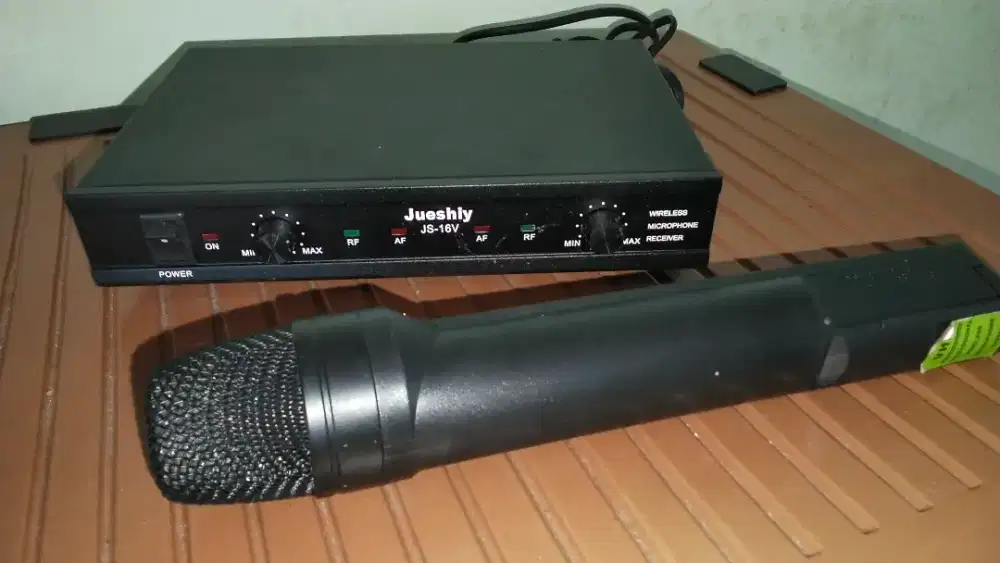 Microphone wireless