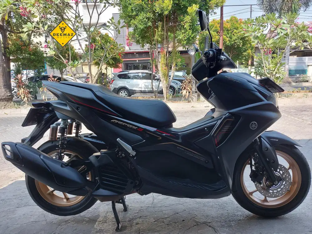 (DP 300 Rb)‼️ Yamaha Aerox ABS Keyless Connected Hitam Mulus 2024