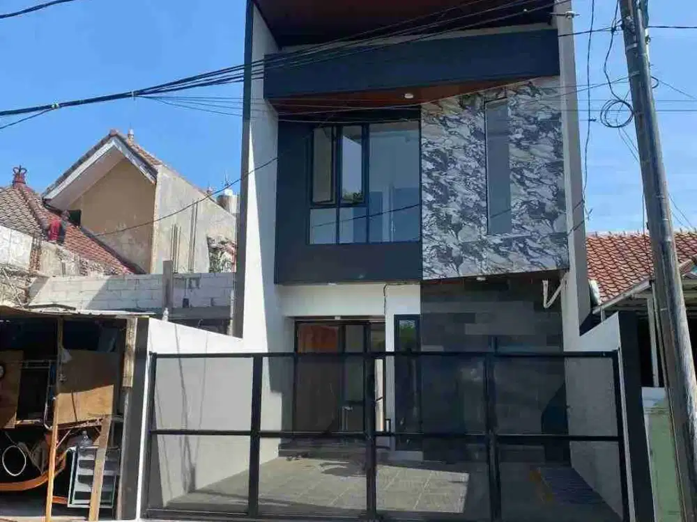 BARU GRESS‼Rumah Rungkut Mapan Tengah