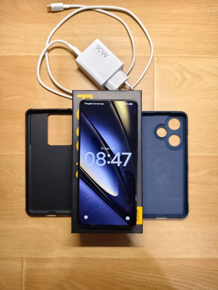 Poco F6 12/512 GB