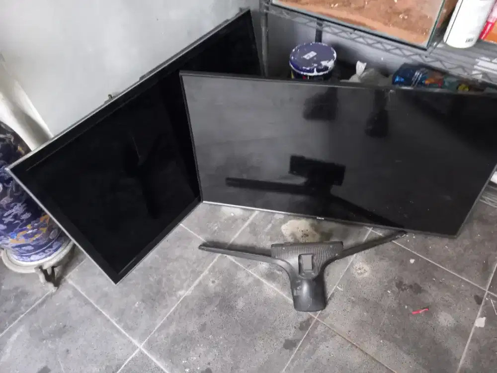 TV Led Samsung 43 & 40 EROR Murah
