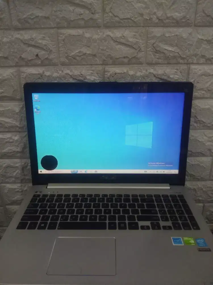 bu jual Asus S551L Touchscreen NVIDIA GEFORCE 740M