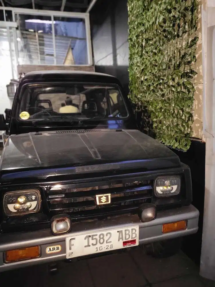 Suzuki Jimny 1991 Bensin