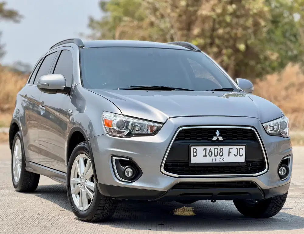 DP 5 jt! Km 90rb! Mitsubishi Outlander PX Matic 2014 Facelift Antik!!