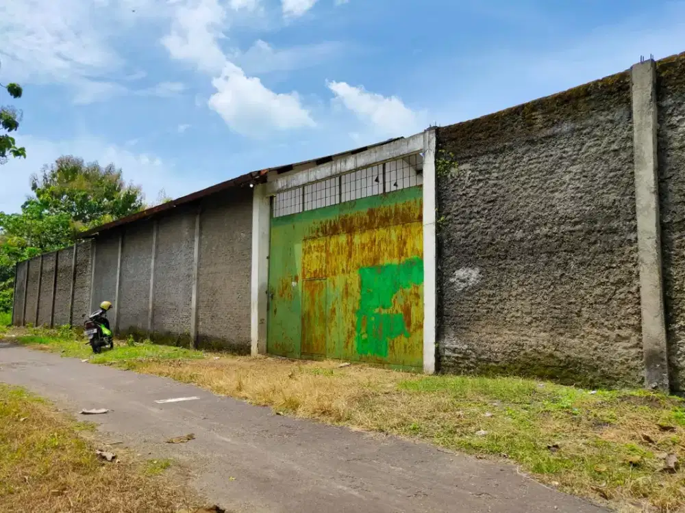 Tanah dijual di Nguter Sukoharjo ada bangunan ex kandang harga nego BU