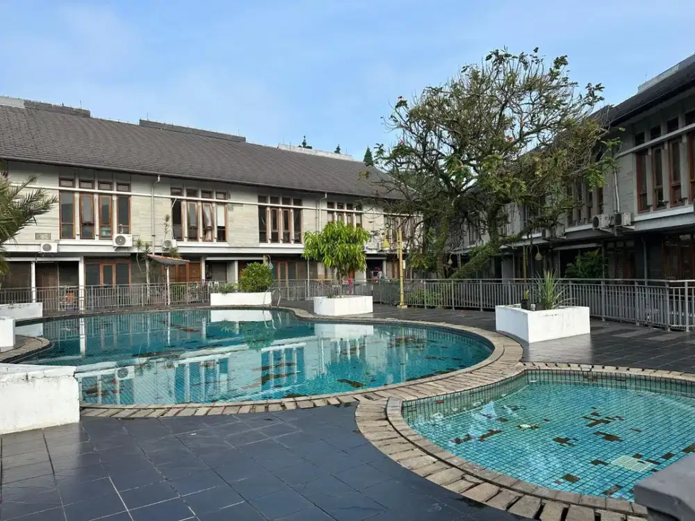 Rumah Townhouse 3 LT Siap Huni di Komplek Istana Pasteur Regency