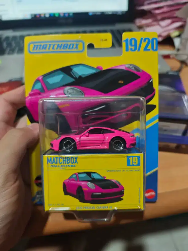 Di jual diecast matchbox collector Porsche Carrera 4s