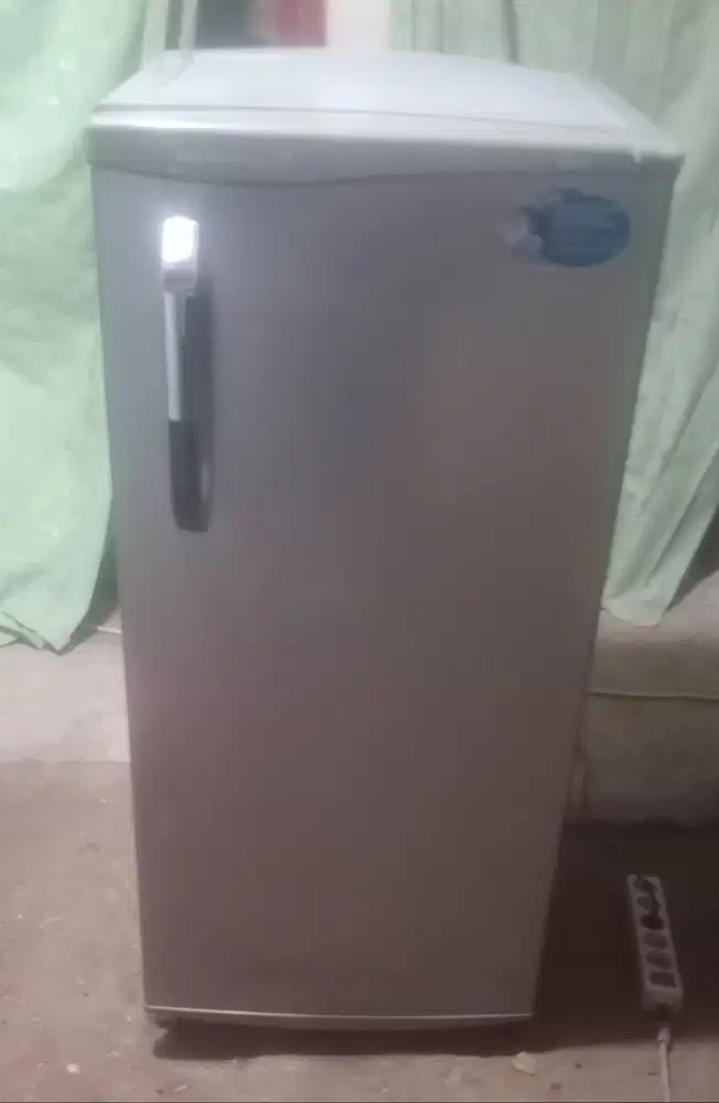 Kulkas 1 pintu LG EXPRESSCOOL (Diantar dalam kota Padang. Luar Kota Pa