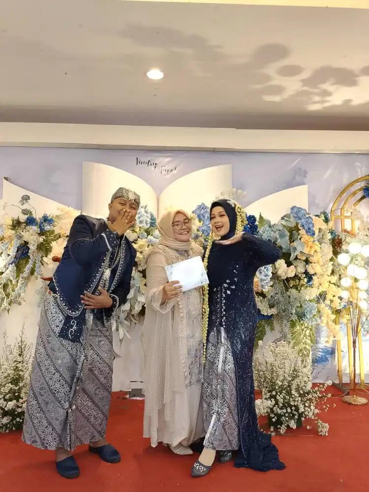 MC lamaran, akad nikah dan resepsi.