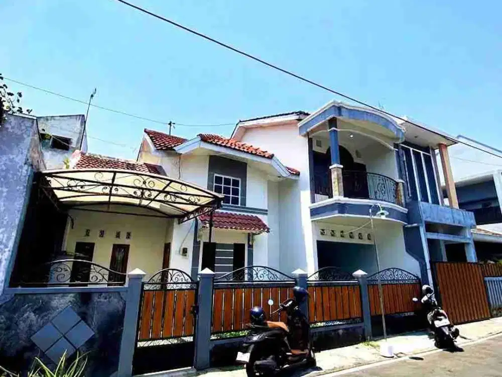 rumah cantik di perumahan cluster colomadu di malangjiwan