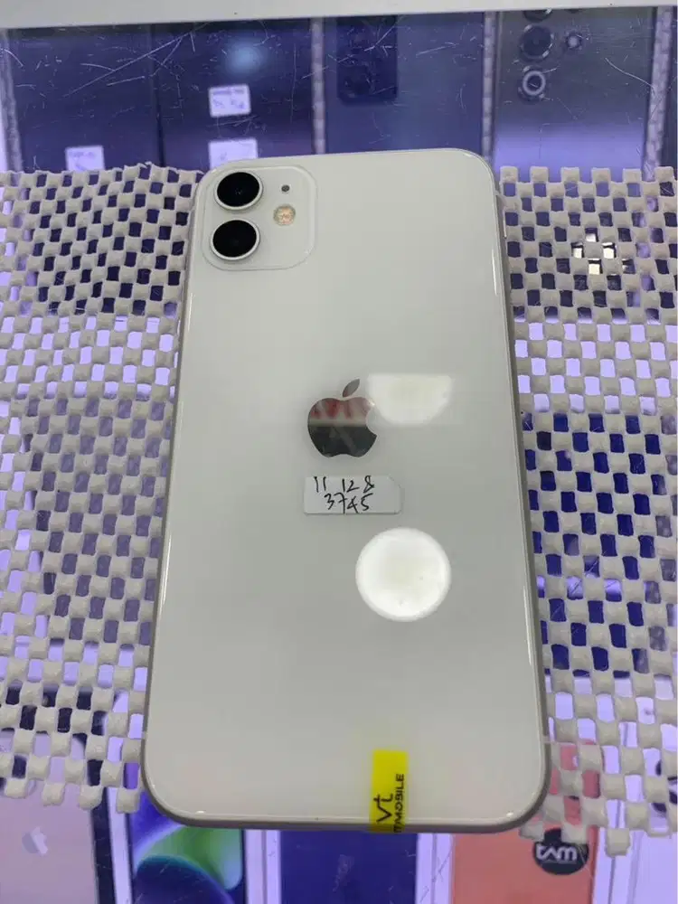 Iphone 11 64gb dan 128gb